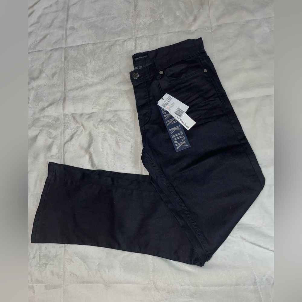 Calvin Klein women Dark Wash Rocker Kick Jeans size 33x32